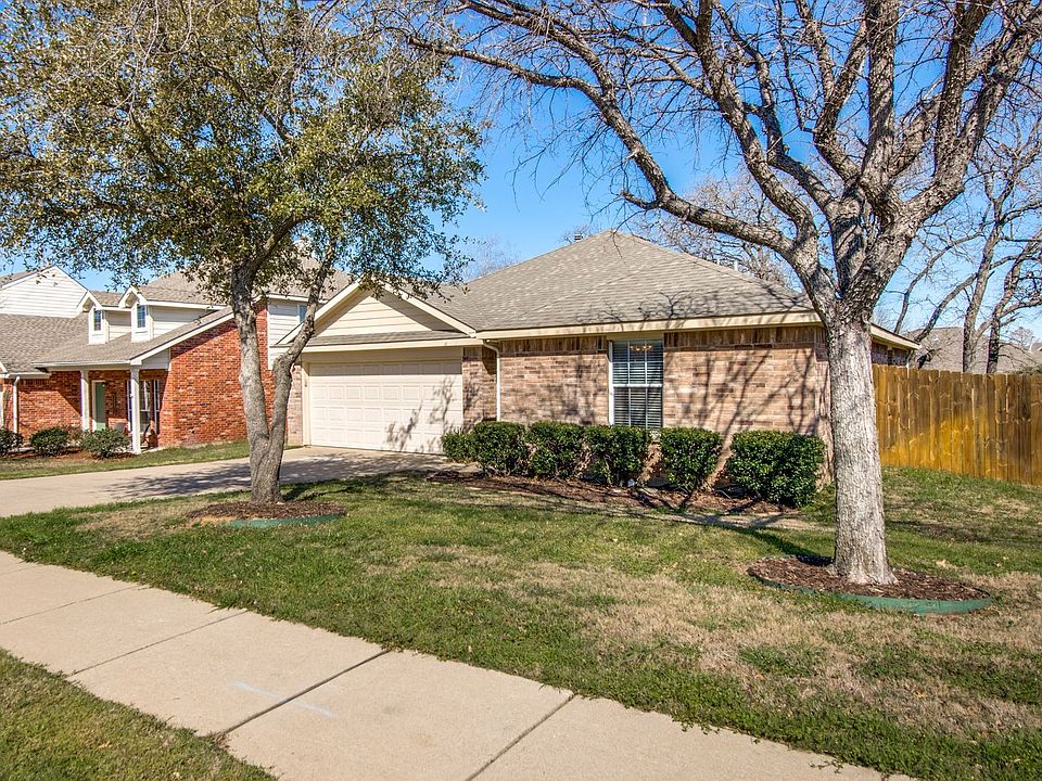 1st image of 2413 Briar Forest Dr