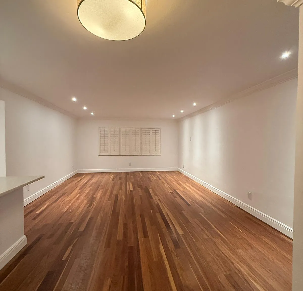 2 bed, 1009 sqft, $3,500 — Photo 2