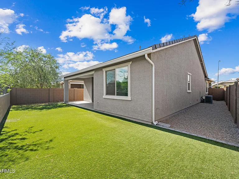 8911 W Solano Dr — Photo 25