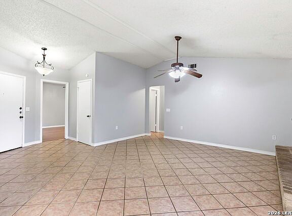 4th image of 9439 Charter Point
