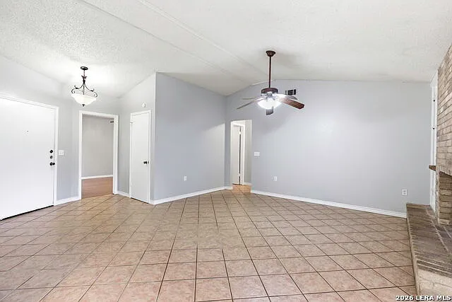 9439 Charter Point — Photo 4