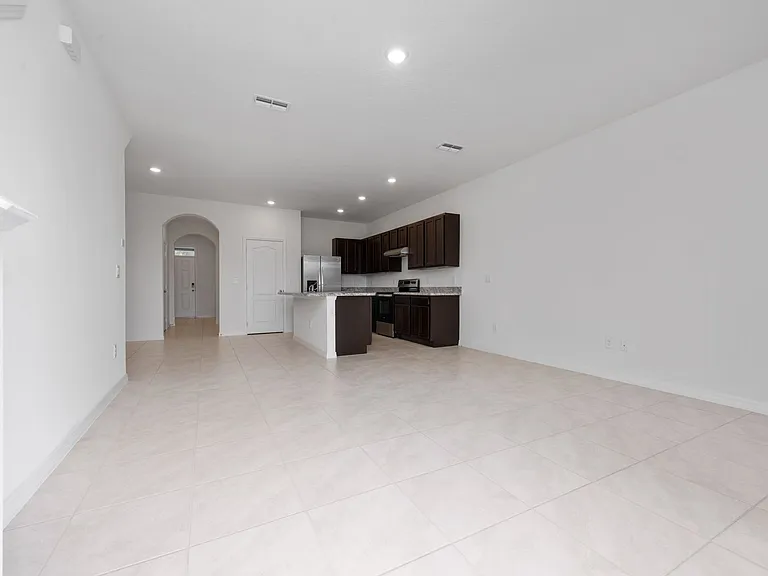 1153 Blue Jay Dr — Photo 6