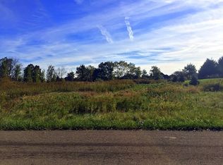 Hunters Creek Lane, Rochester, MI 48306