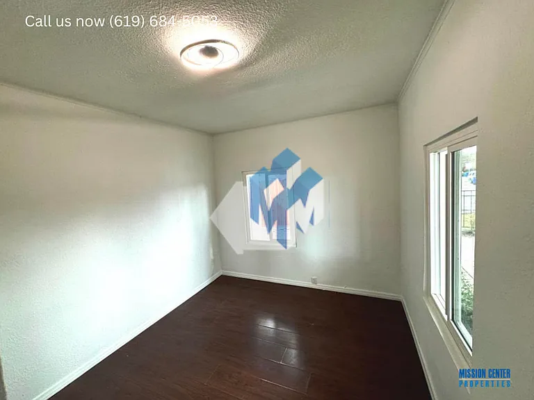 5256-5260 Groveland Drive — Photo 17
