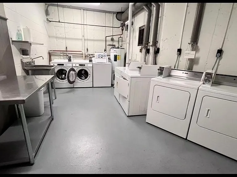 215 Thomas Burgin Pkwy #42 — Photo 11