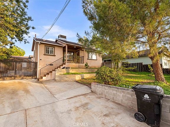 3rd image of 10554 Plainview Ave