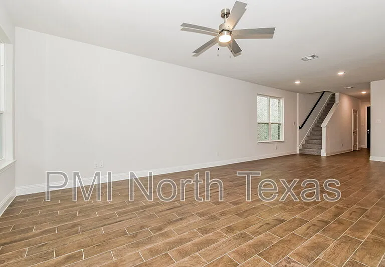 3112 Cordelia Dr — Photo 8