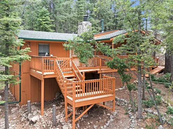 822 Curlew Pl, Cloudcroft, NM 88317