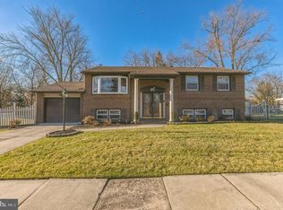 207 Mill Rd, Somerdale, NJ 08083