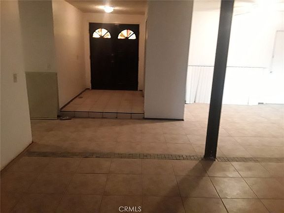 3rd image of 2248 N Arrowhead Ave