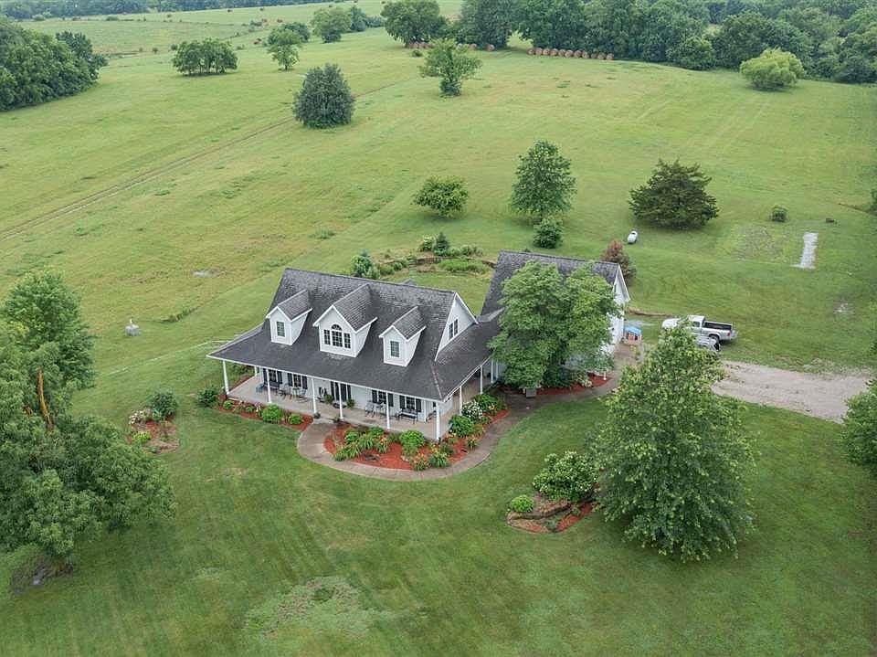 2nd image of 17102 S Scott Rd