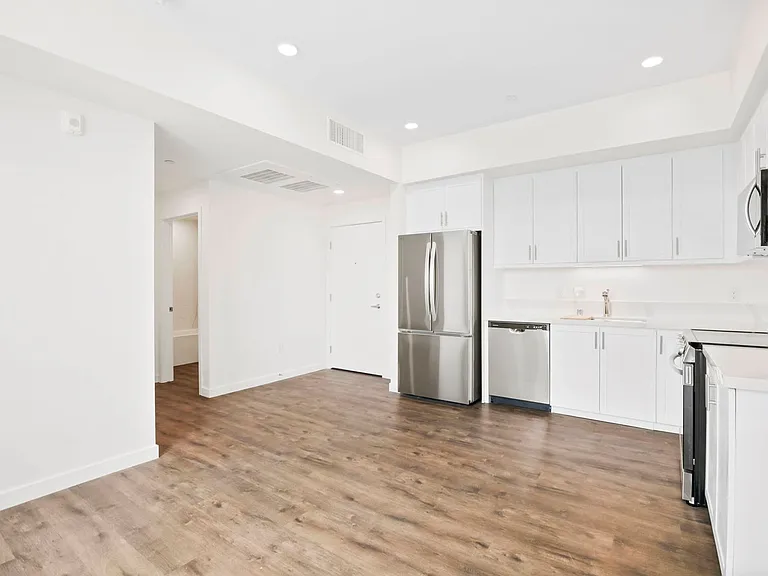 4505 Illinois Street - North Park's Newest Boutique Upscale Apartments — Photo 23