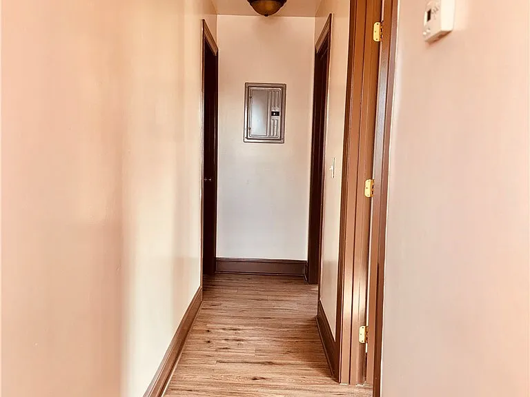5425 Buchanan St — Photo 17