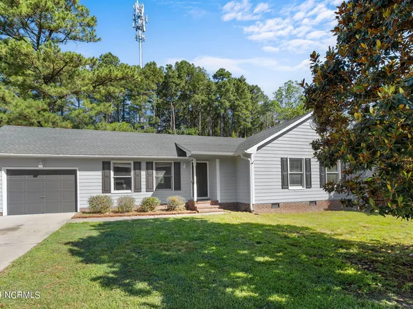 1967 Christopher Way, Fayetteville, NC 28303