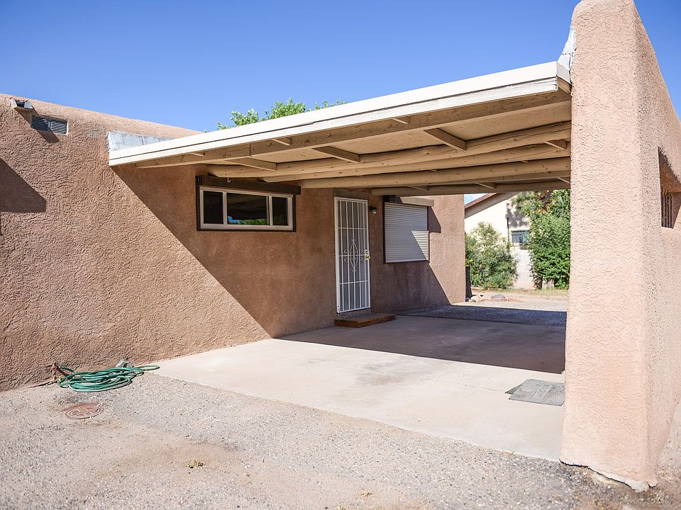 Front car port