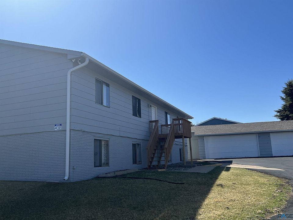 2nd image of 3711 S Cathy Ave