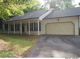 14 Sweetwater Oaks Dr, Fletcher, NC 28732