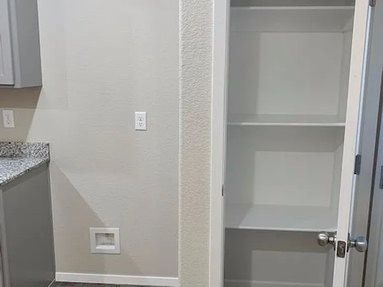 4205 SW Lenox Ave — Photo 15