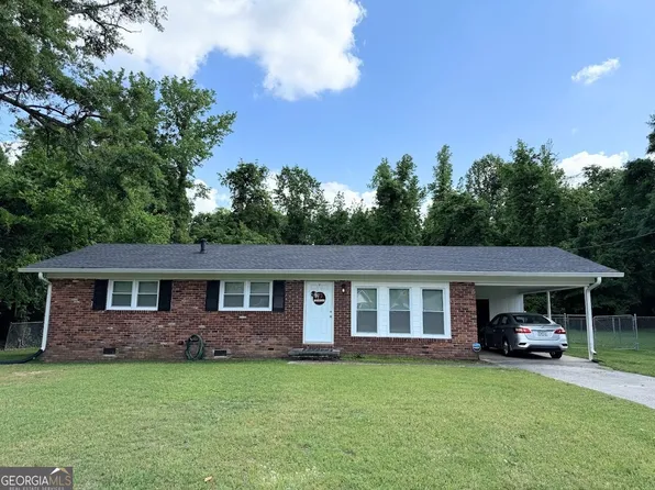 75 Valley Dr, Carrollton, GA 30117