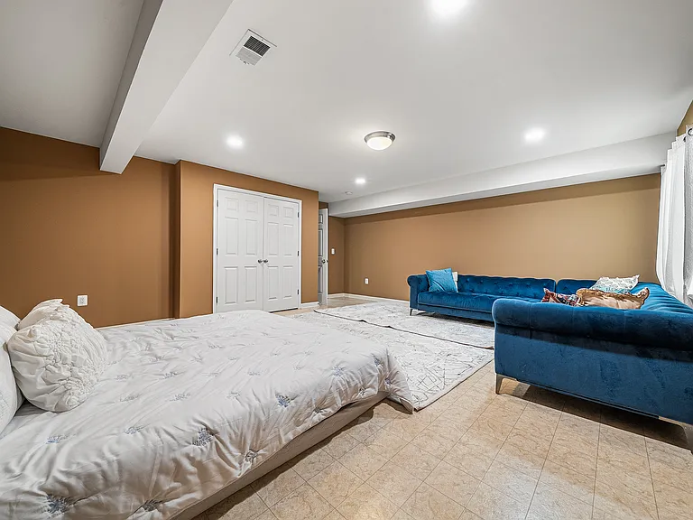 14923 Spriggs Tree Ln — Photo 43