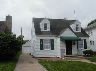 2432 Bonds Ave, South Bend, IN 46628
