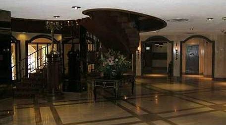 3rd image of 6039 Collins Ave APT 1215