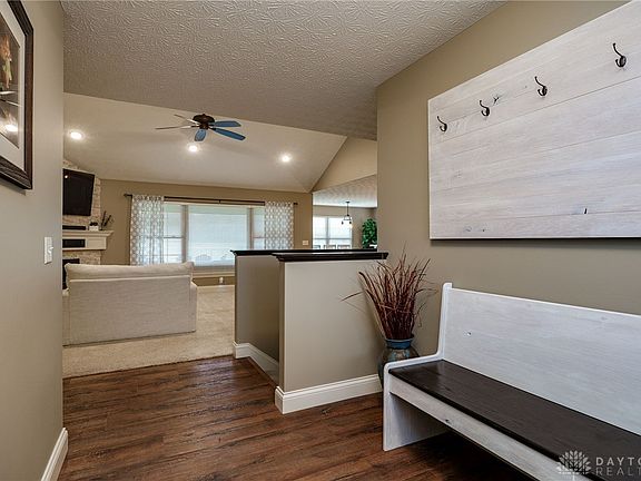 5th image of 673 Whitechurch Way