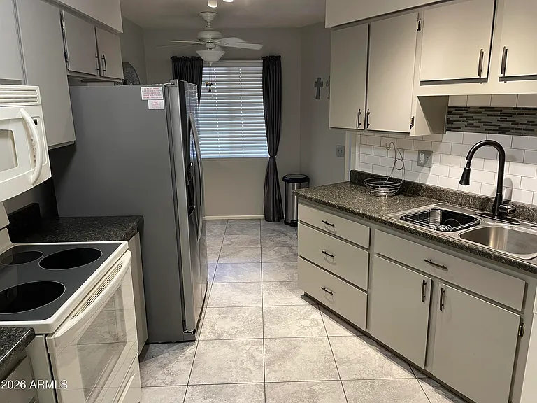 10141 W Campana Dr — Photo 2