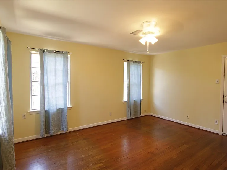 6601 Stroud Dr — Photo 10