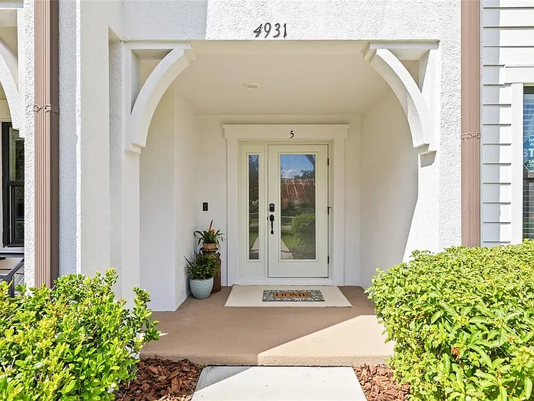 4931 W Paul Ave #5 — Photo 4