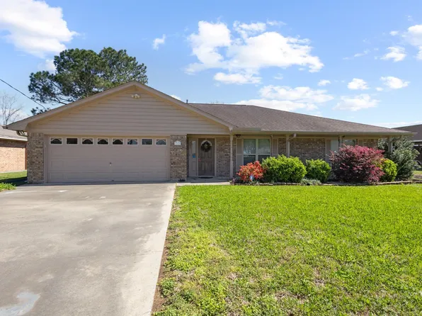 2245 Oak N, Nederland, TX 77627