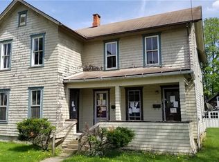 12 121/2 Buchanan St, Warren, PA 16365