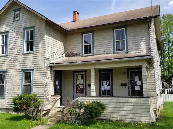 12 121/2 Buchanan St, Warren, PA 16365