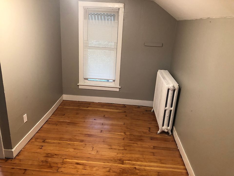 Bonus Room. Could be Bed Room, Office or Den or dining or gaming room. etc.