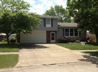 249 Georgia Ave, Elyria, OH 44035