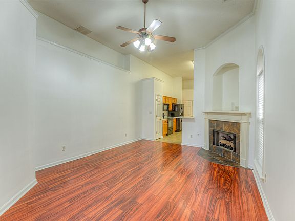 2nd image of 2715 Bending Elm Dr