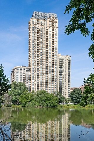 1st image of 2550 N Lakeview Ave Unit S3102