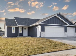 2004 Elinor Ln, Holmen, WI 54636