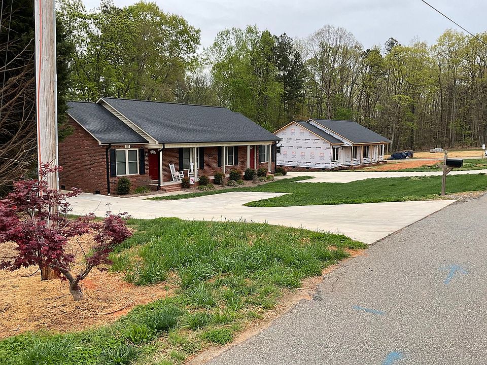 1st image of 1289 Janice Rd