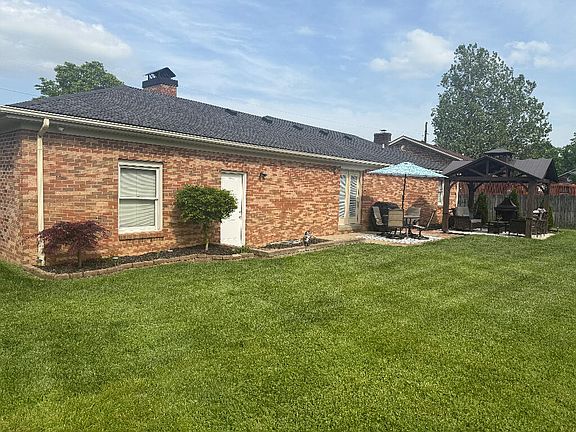 5th image of 298 Saratoga Cir