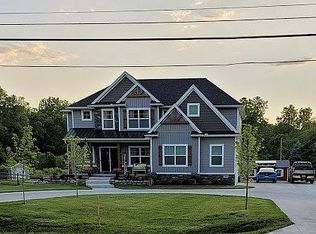 7045 Jackman Rd, Temperance, MI 48182