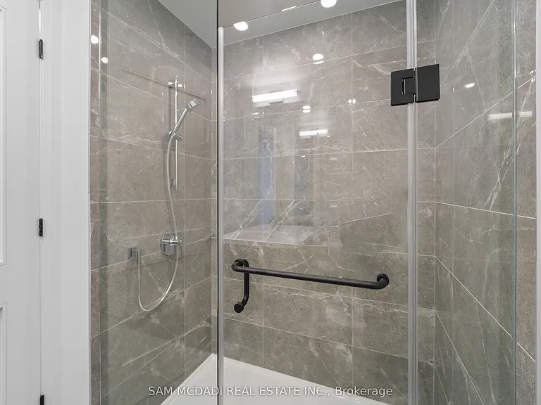 634 Church St #3808 — Photo 14