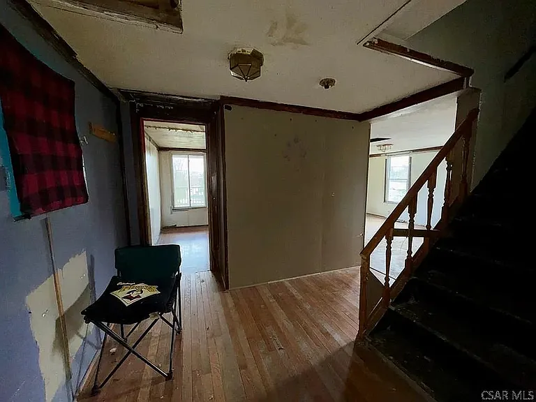 431 Finch St — Photo 12