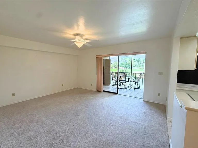 7360 Saint Ives Way #2205 — Photo 3