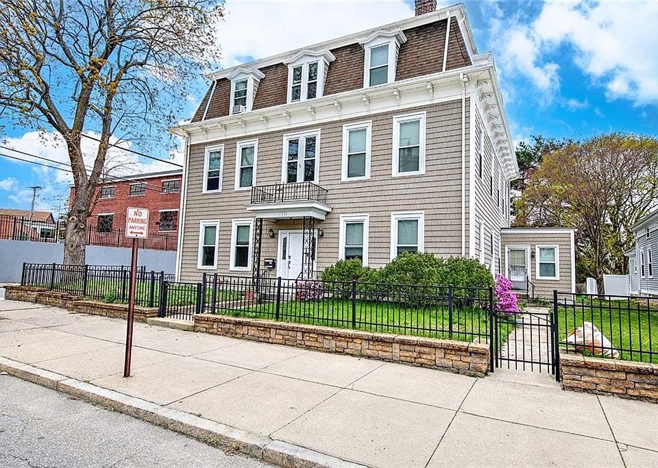 1st image of 159 Earle St