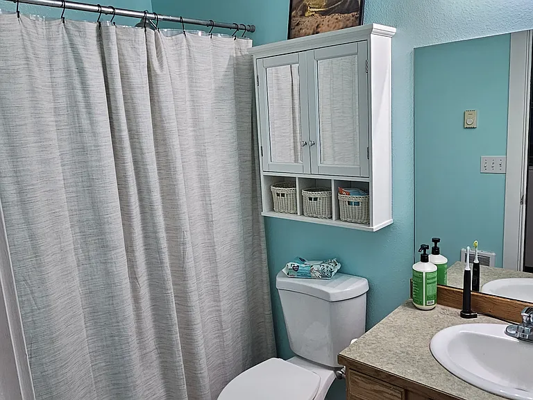 813 SE Maliah Ave — Photo 2