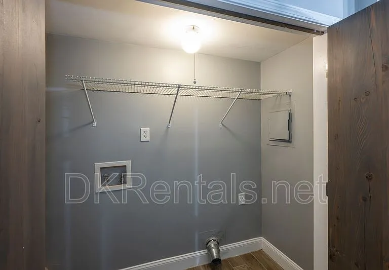 1309 Summit North Dr NE — Photo 10