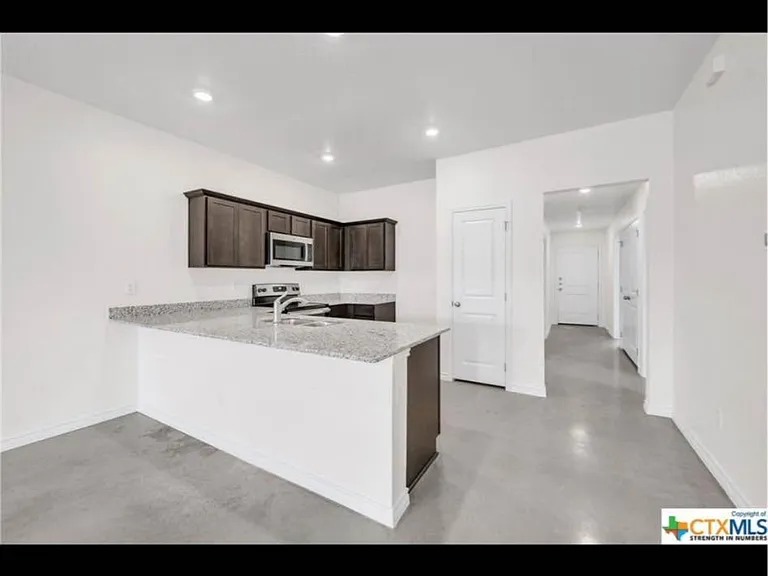 1250 Lehmann Dr #A — Photo 9