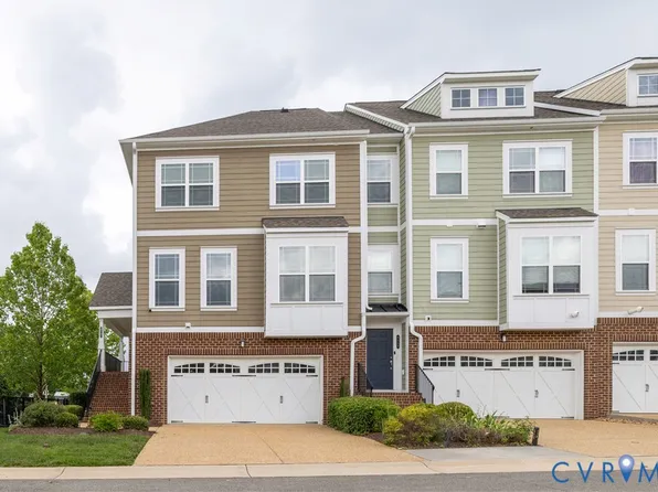 4557 Whinny Ln, Glen Allen, VA 23060