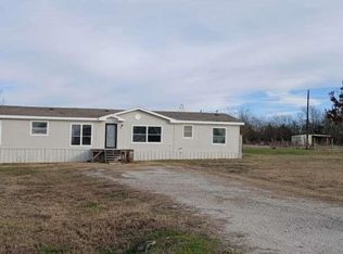 102 Bailey St, Van Alstyne, TX 75495